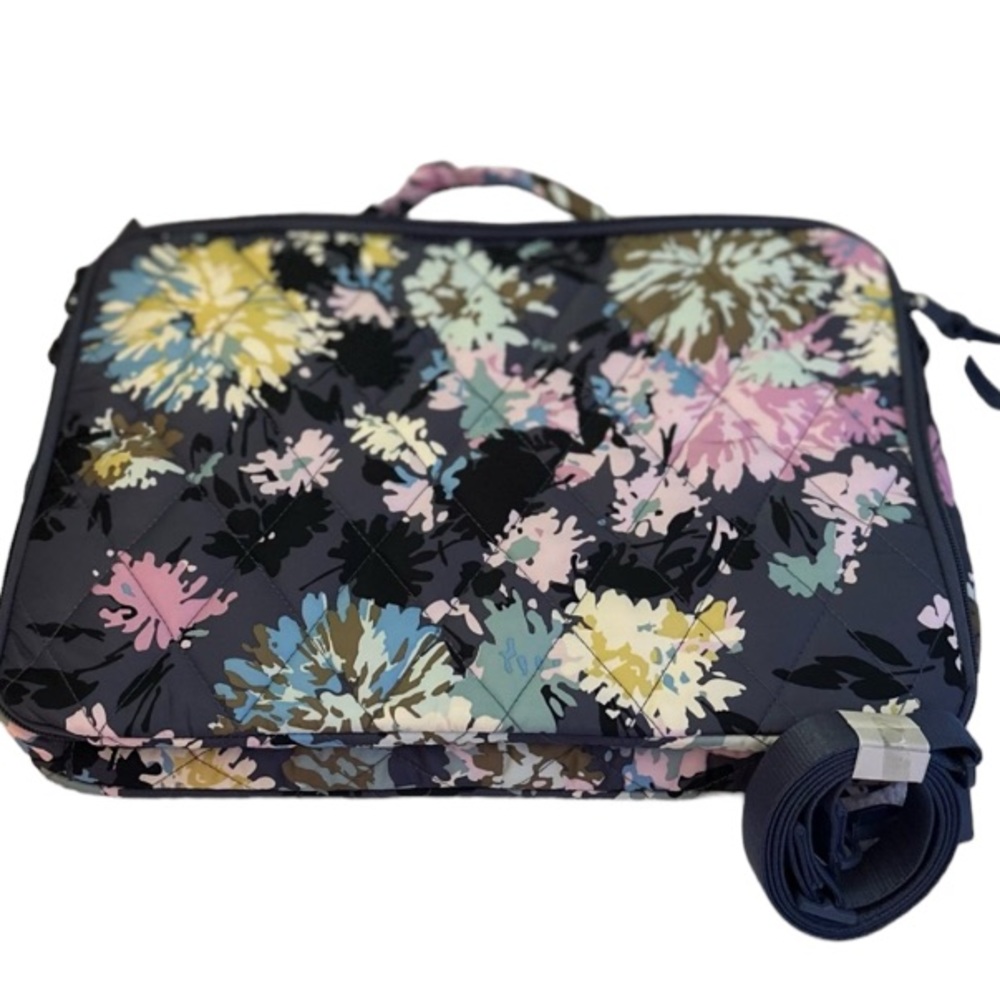 Vera Bradley Chrysanthemum Crush Shoulder Crossbody Laptop Case NWT